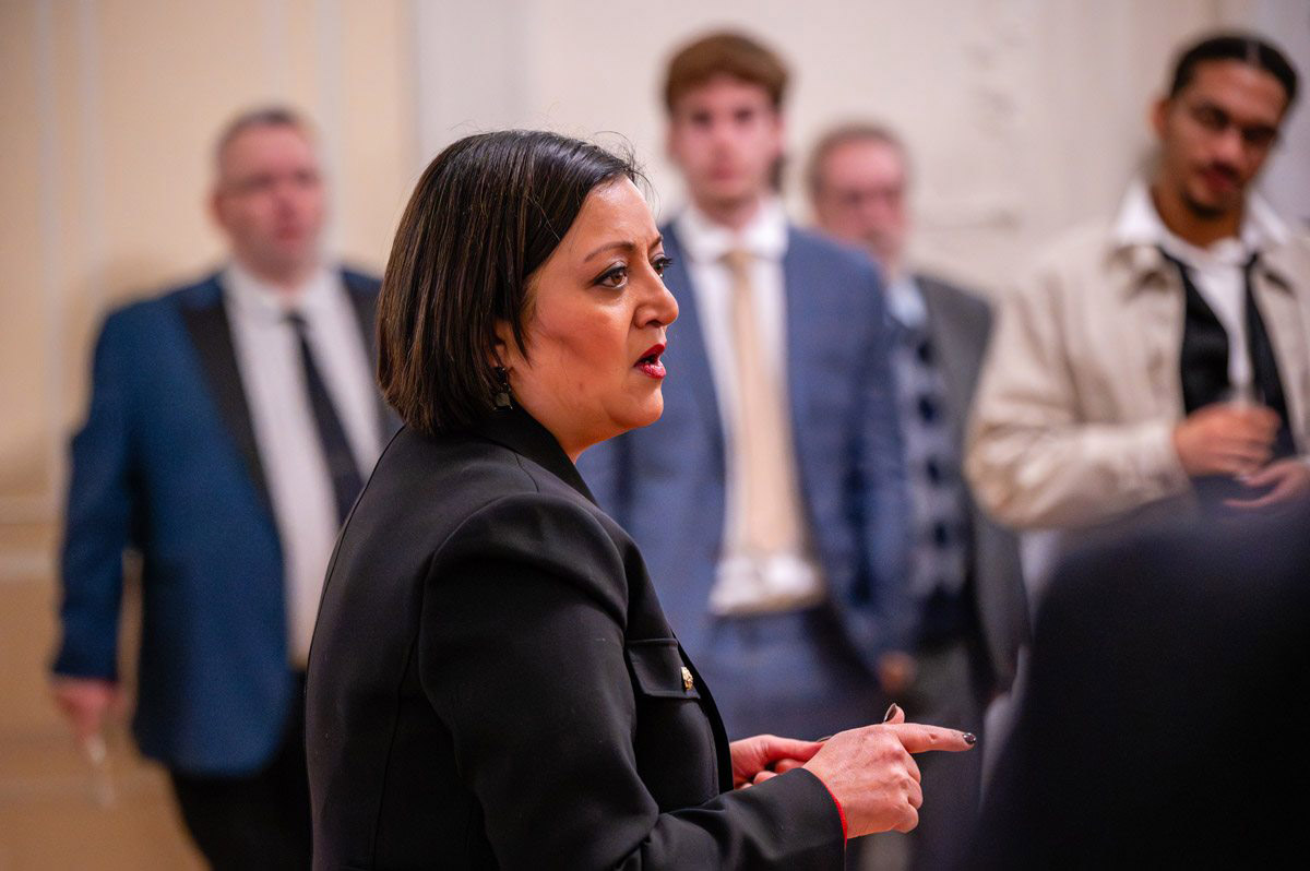 Sai 9 Healing at Newham Business Awards 2